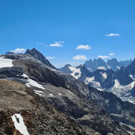 Apprt 41m2 6 Pers Avec 2 Chambres, 1 Coin Montage Avec Garage Apartment Les Deux Alpes
